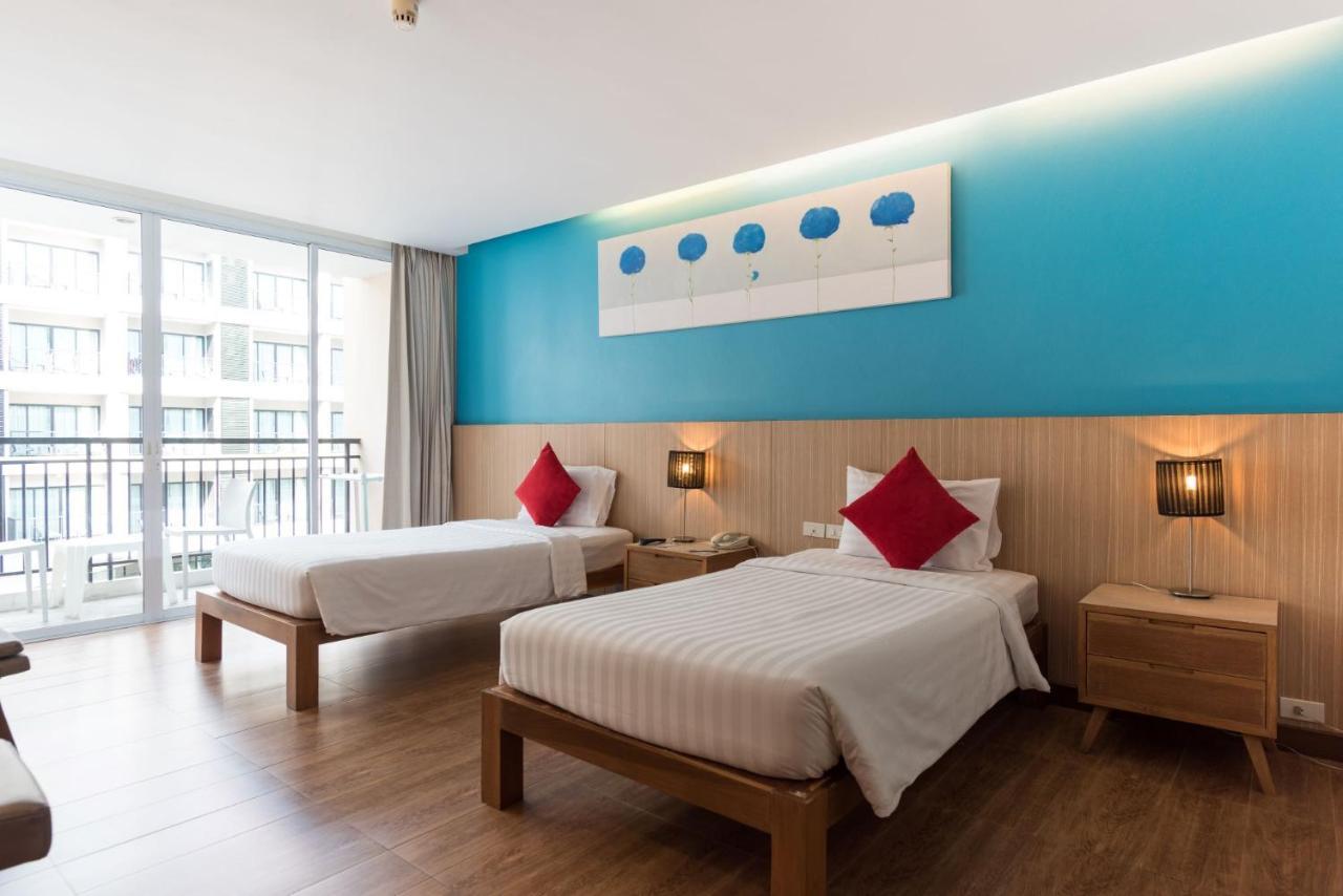 Hotel J Pattaya Esterno foto